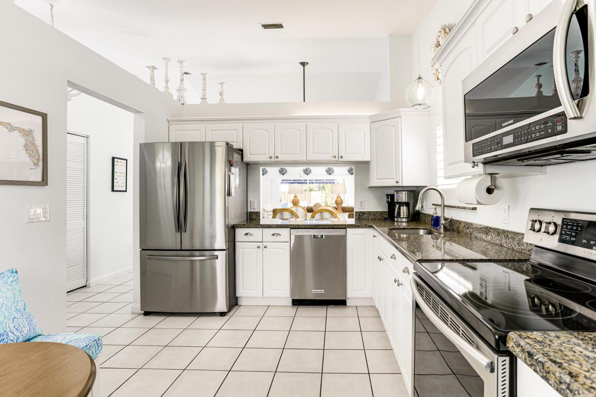 Coastal Villa With Private Yard And Heated Pool! North Palm Beach Exterior photo