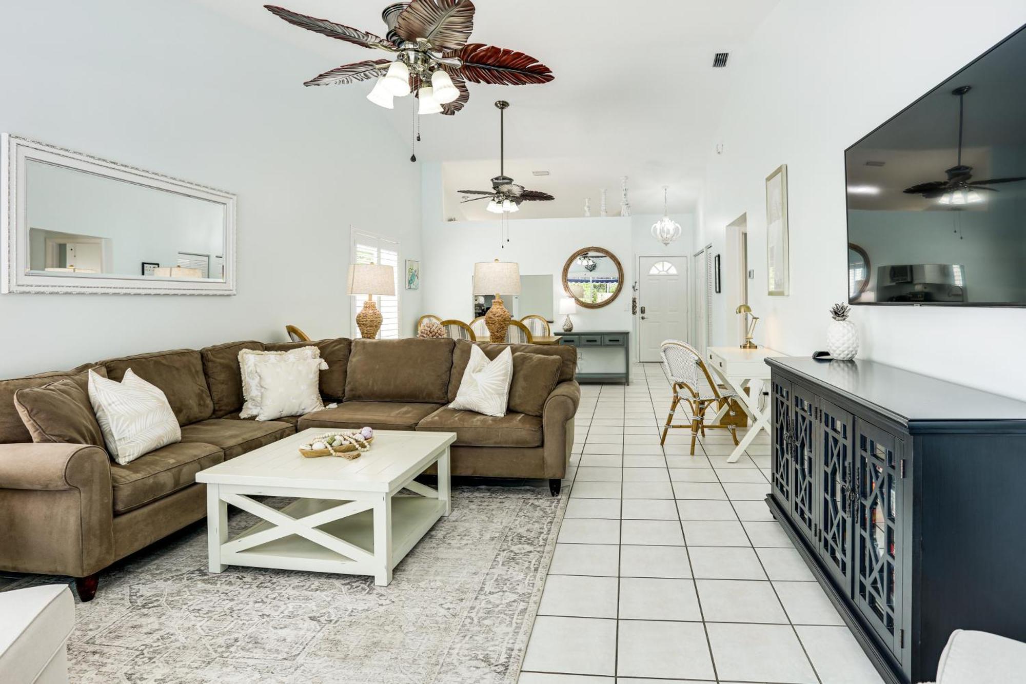 Coastal Villa With Private Yard And Heated Pool! North Palm Beach Exterior photo