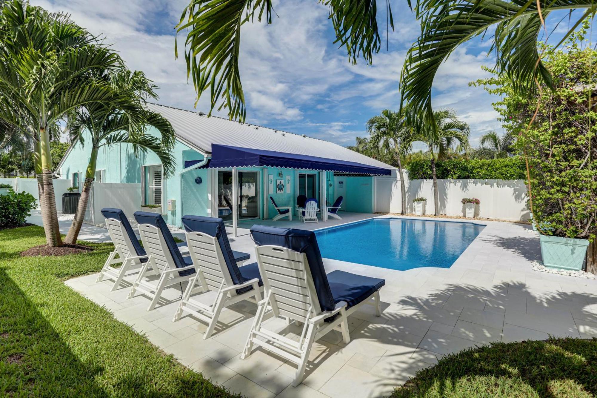 Coastal Villa With Private Yard And Heated Pool! North Palm Beach Exterior photo